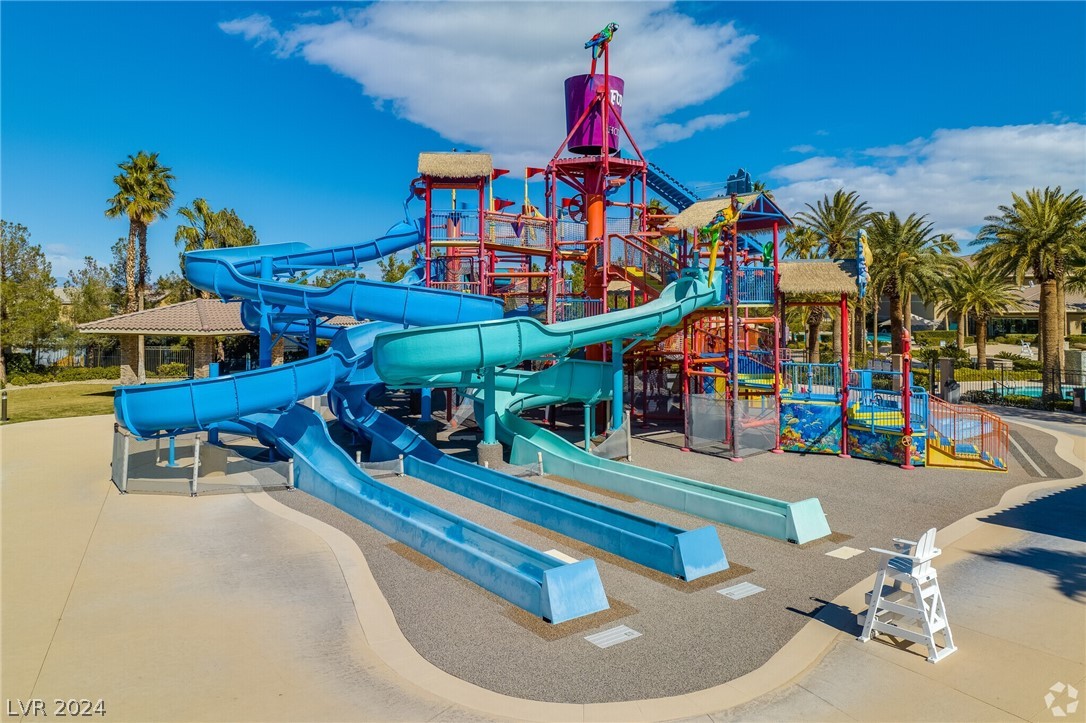 195 Broken Putter Way