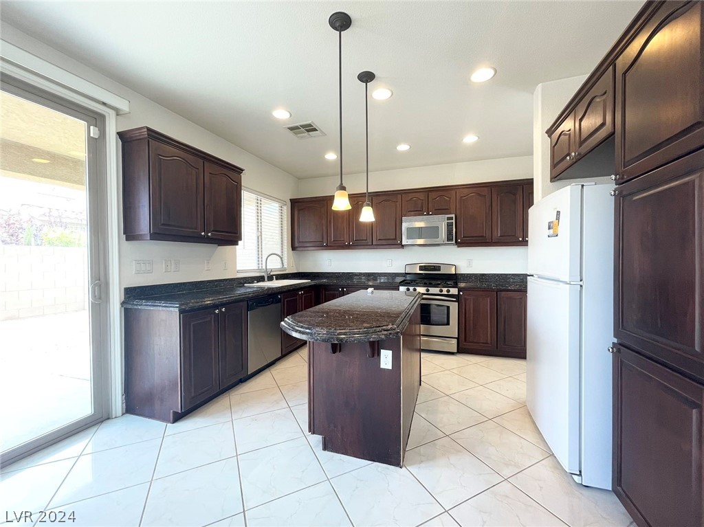 195 Broken Putter Way