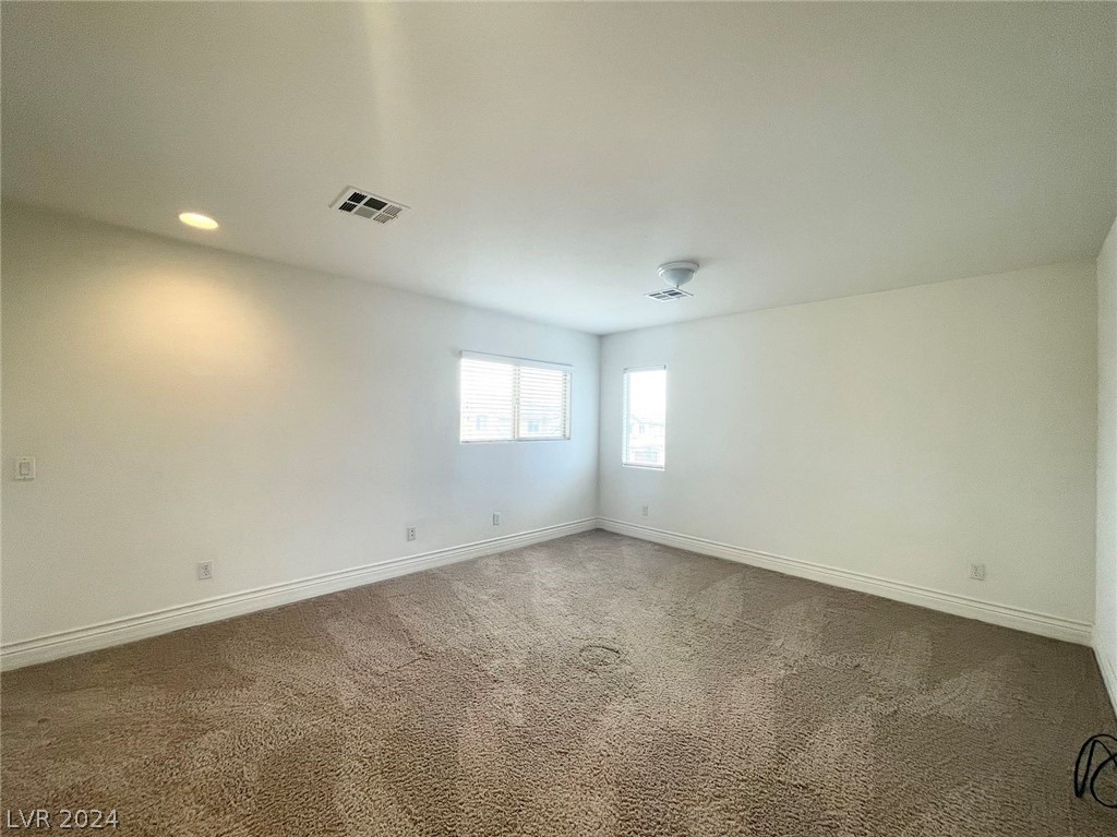 195 Broken Putter Way