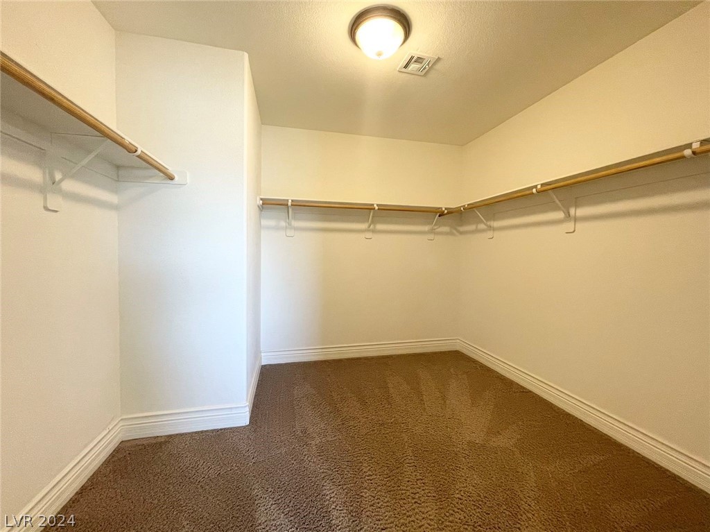 195 Broken Putter Way