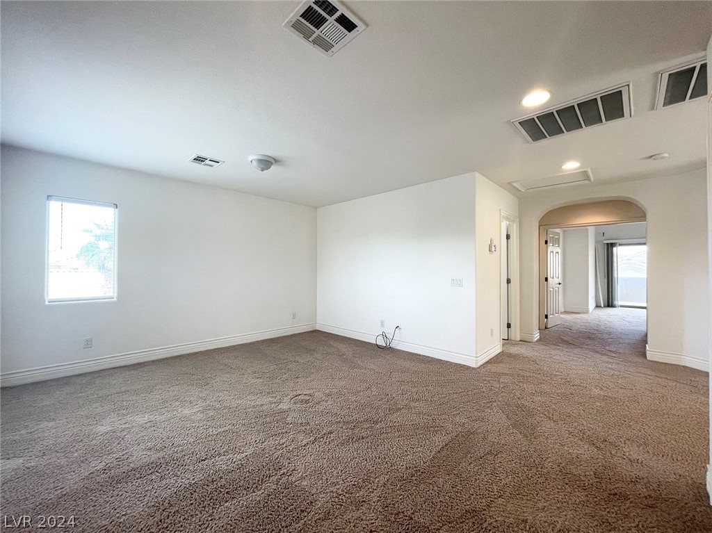 195 Broken Putter Way