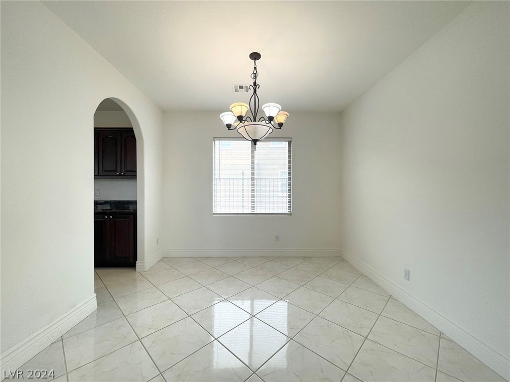 195 Broken Putter Way