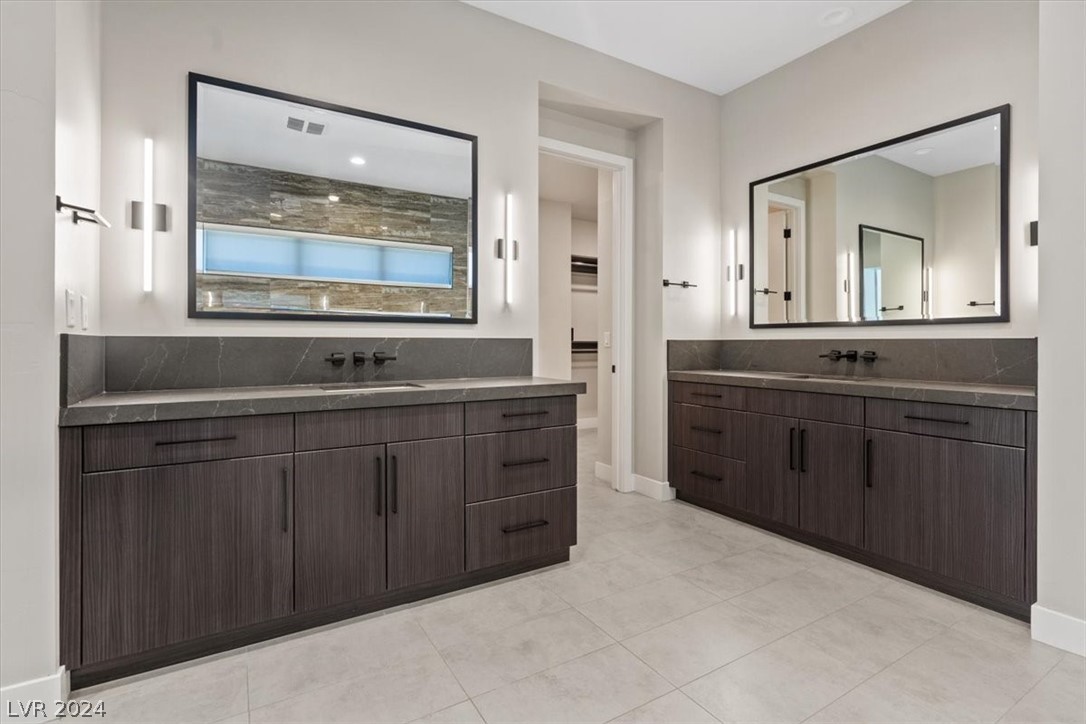 2195 Skyline Heights Lane