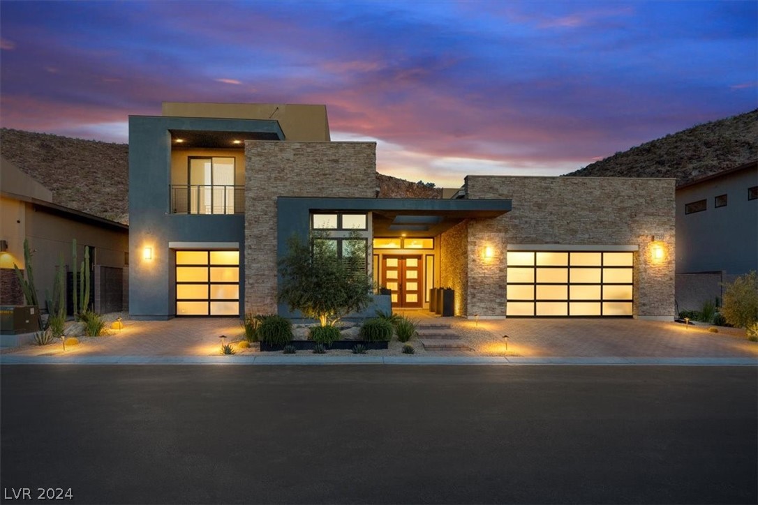 2195 Skyline Heights Lane