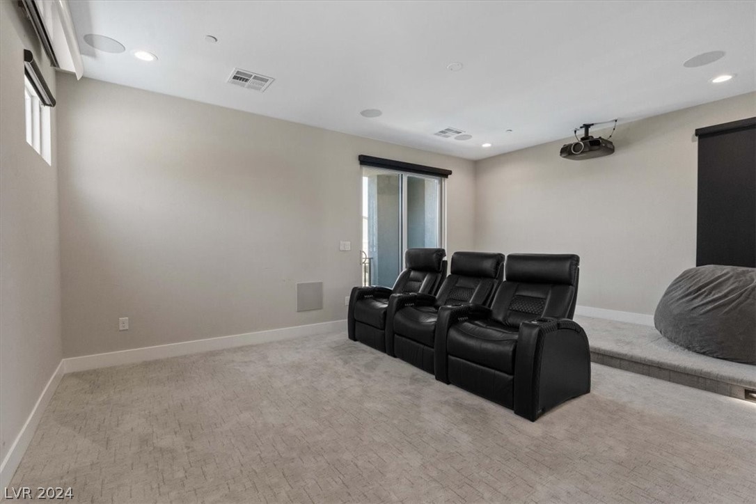 2195 Skyline Heights Lane