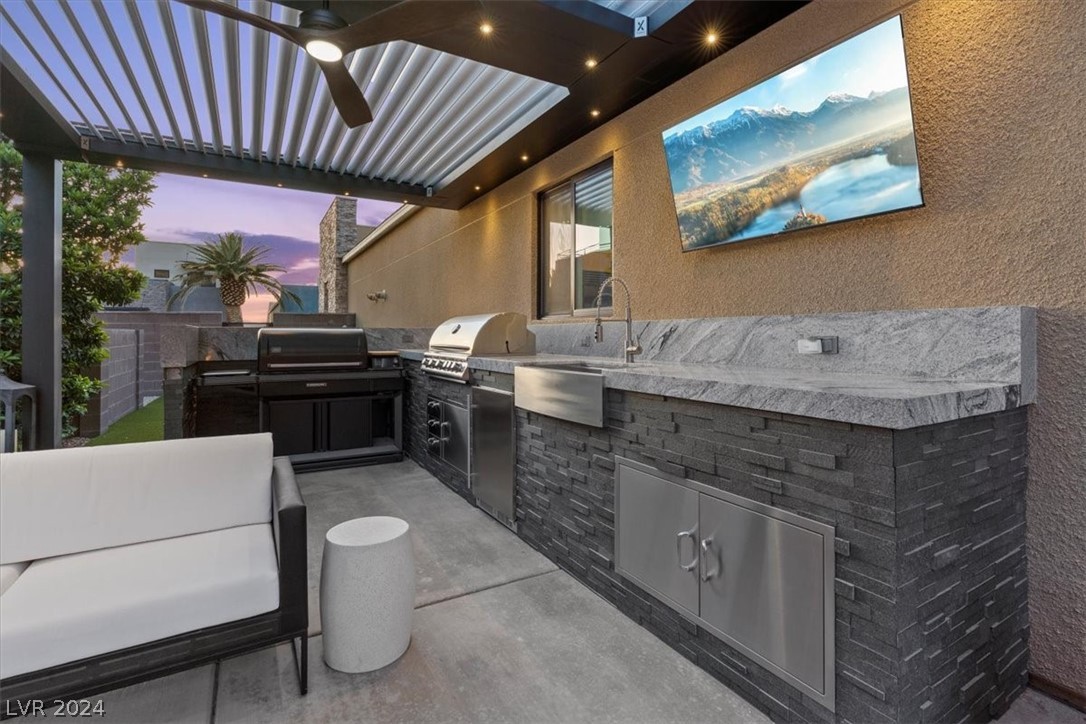 2195 Skyline Heights Lane