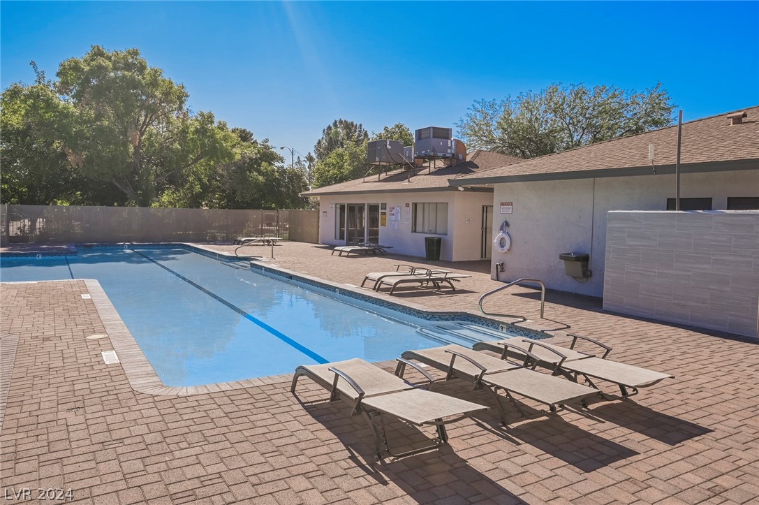 1453 Lorilyn Avenue 1