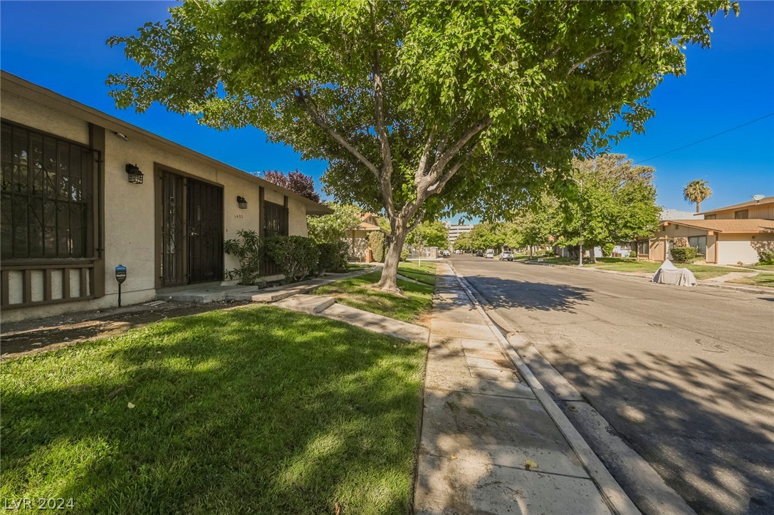 1453 Lorilyn Avenue 1