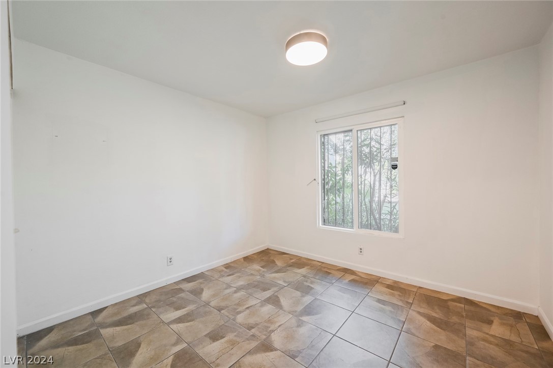 1453 Lorilyn Avenue 1