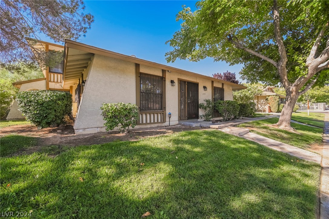 1453 Lorilyn Avenue 1