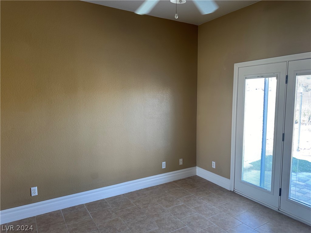 9940 Four Views Street