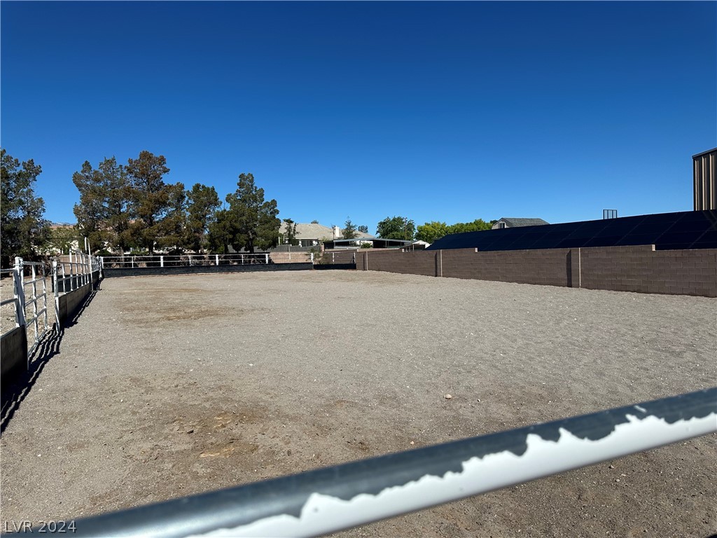 9940 Four Views Street