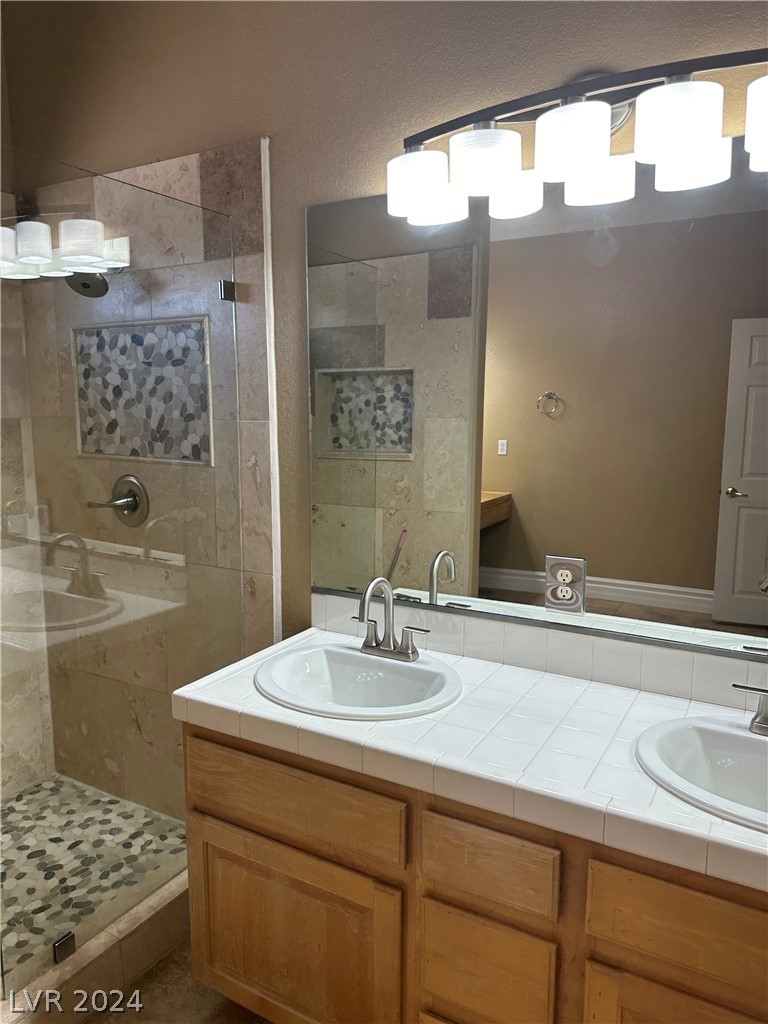 9940 Four Views Street