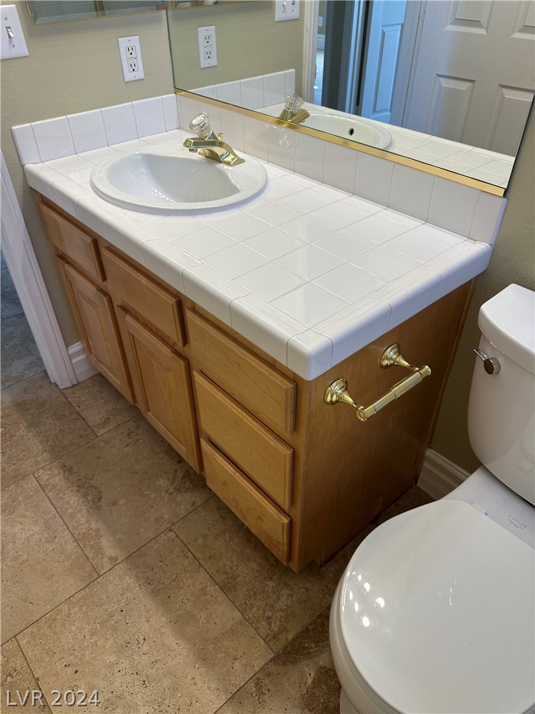 9940 Four Views Street