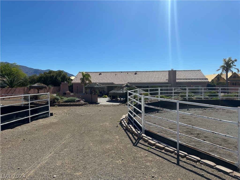 9940 Four Views Street