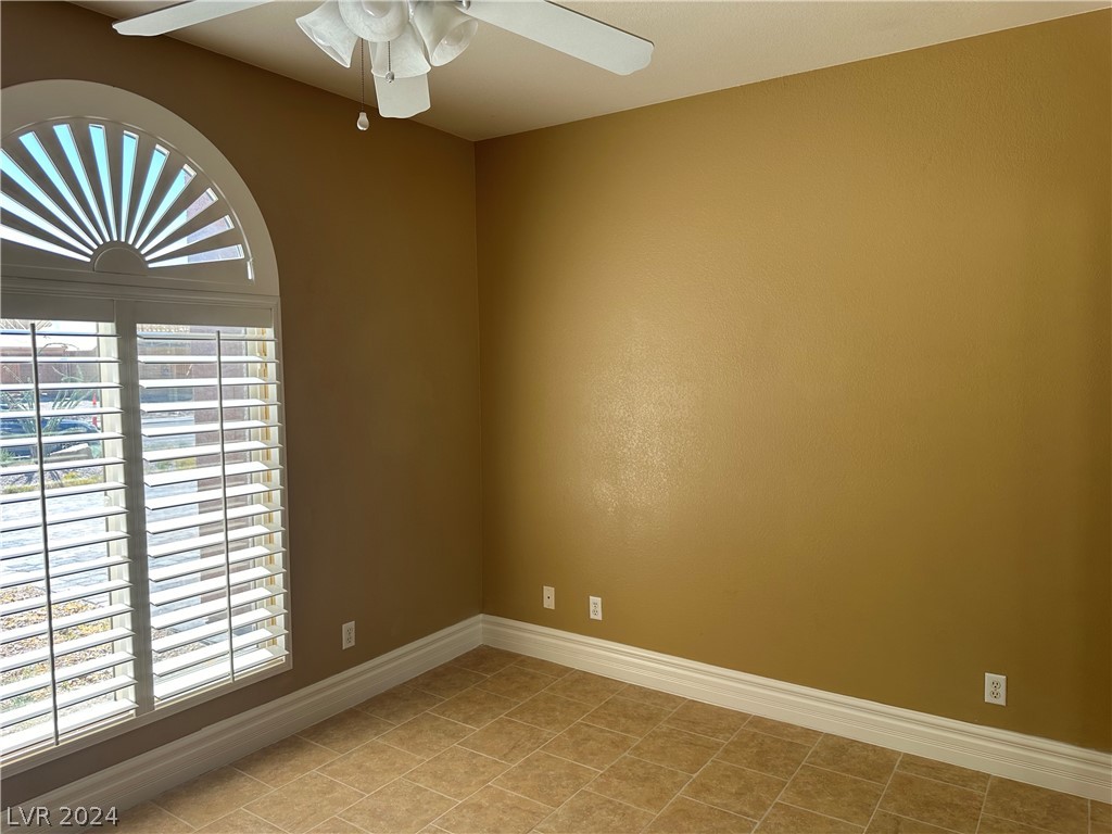 9940 Four Views Street