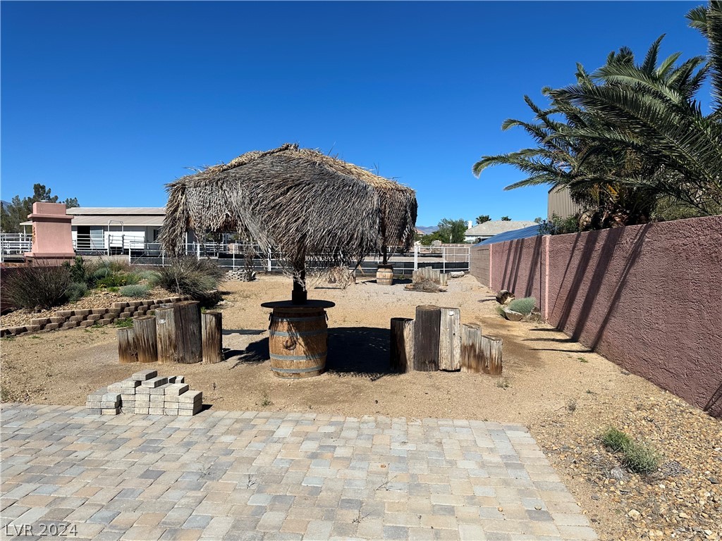 9940 Four Views Street