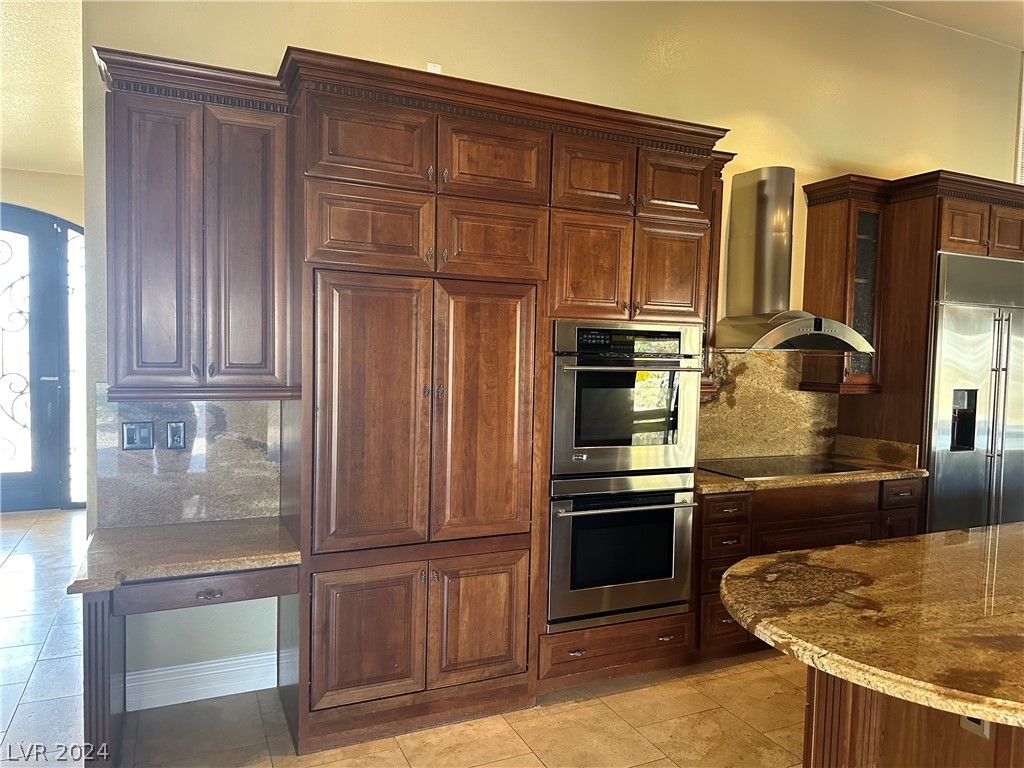 9940 Four Views Street