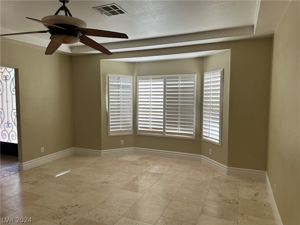 9940 Four Views Street