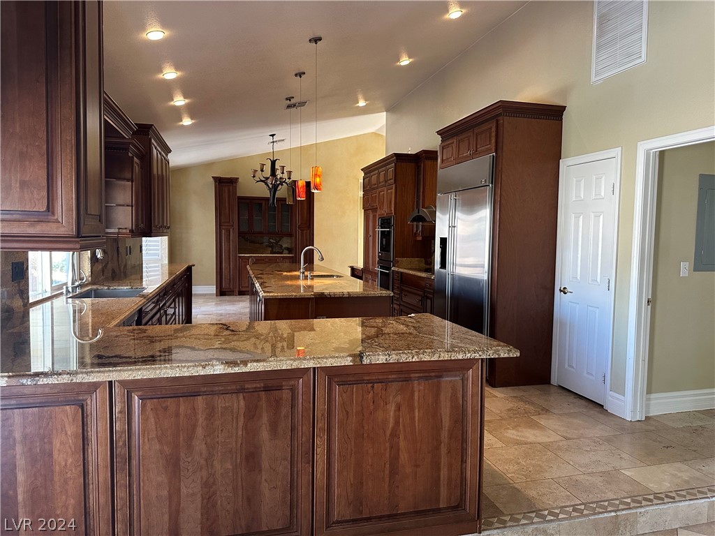 9940 Four Views Street