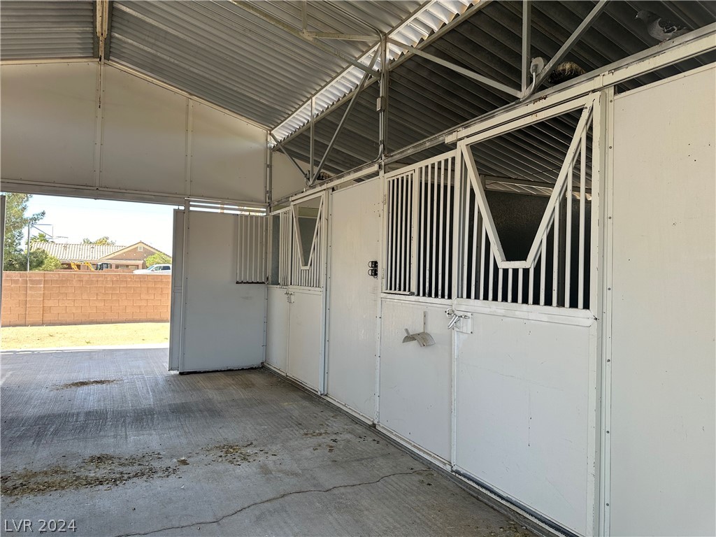 9940 Four Views Street