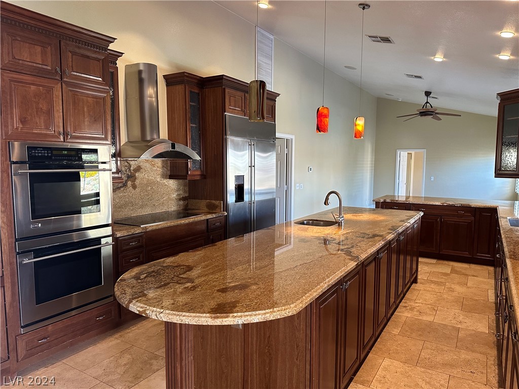 9940 Four Views Street