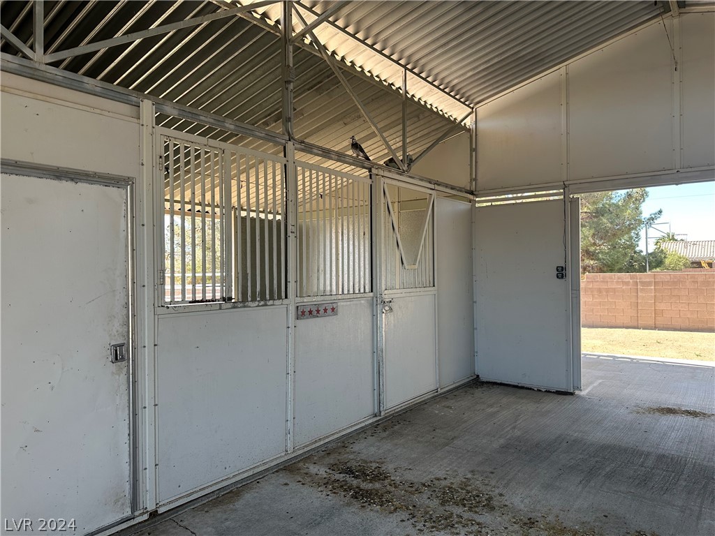 9940 Four Views Street