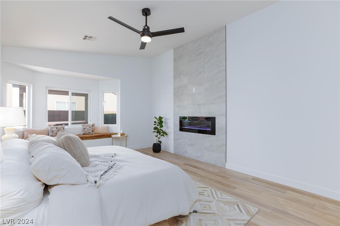 1174 Mirage Lake Street