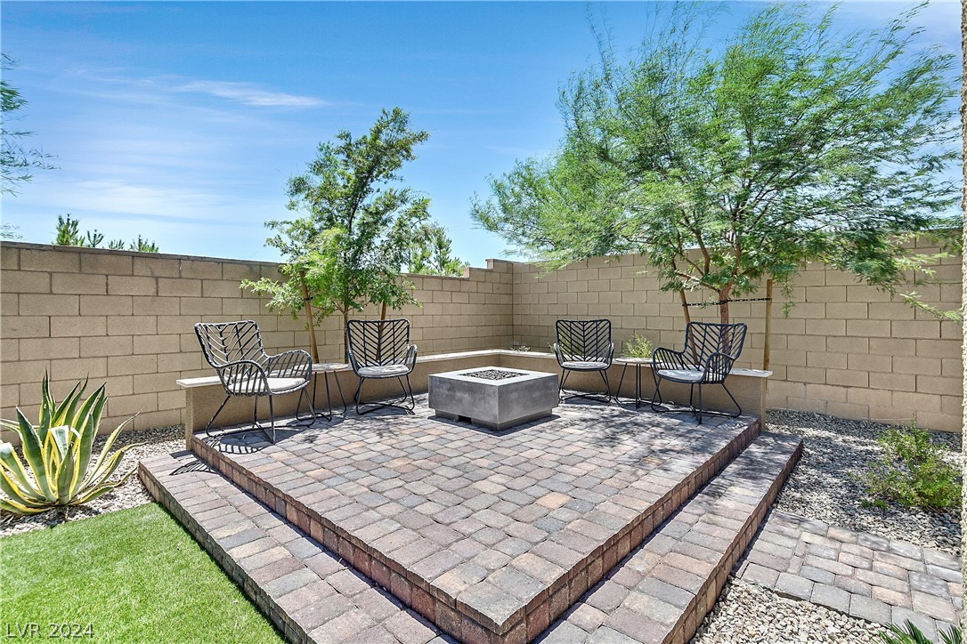 10167 Tree Blossom Avenue