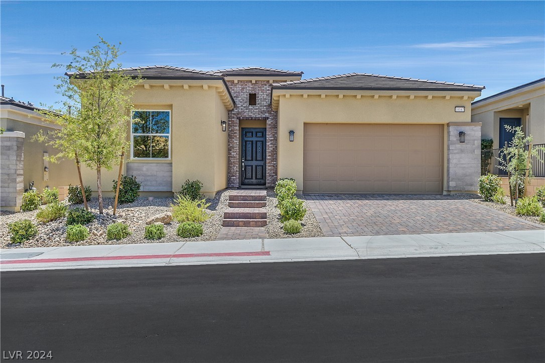 10167 Tree Blossom Avenue