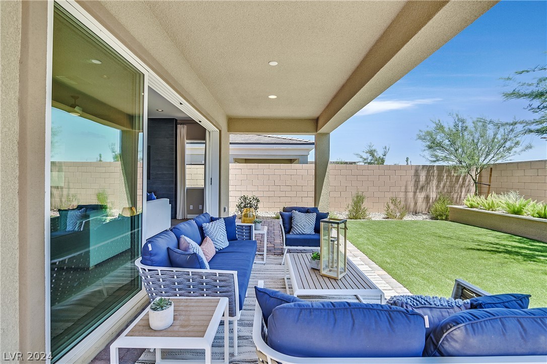 10167 Tree Blossom Avenue