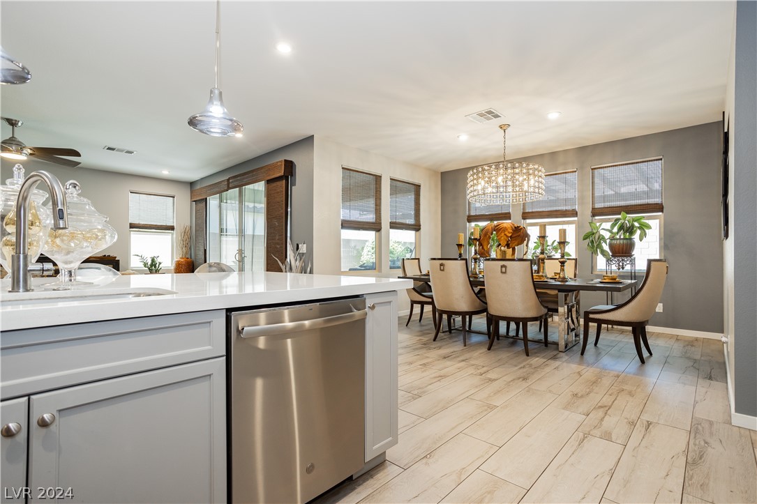 6833 Peakview Street