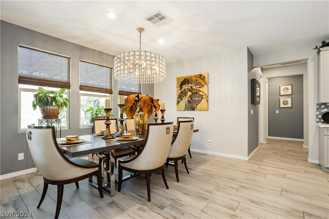 6833 Peakview Street