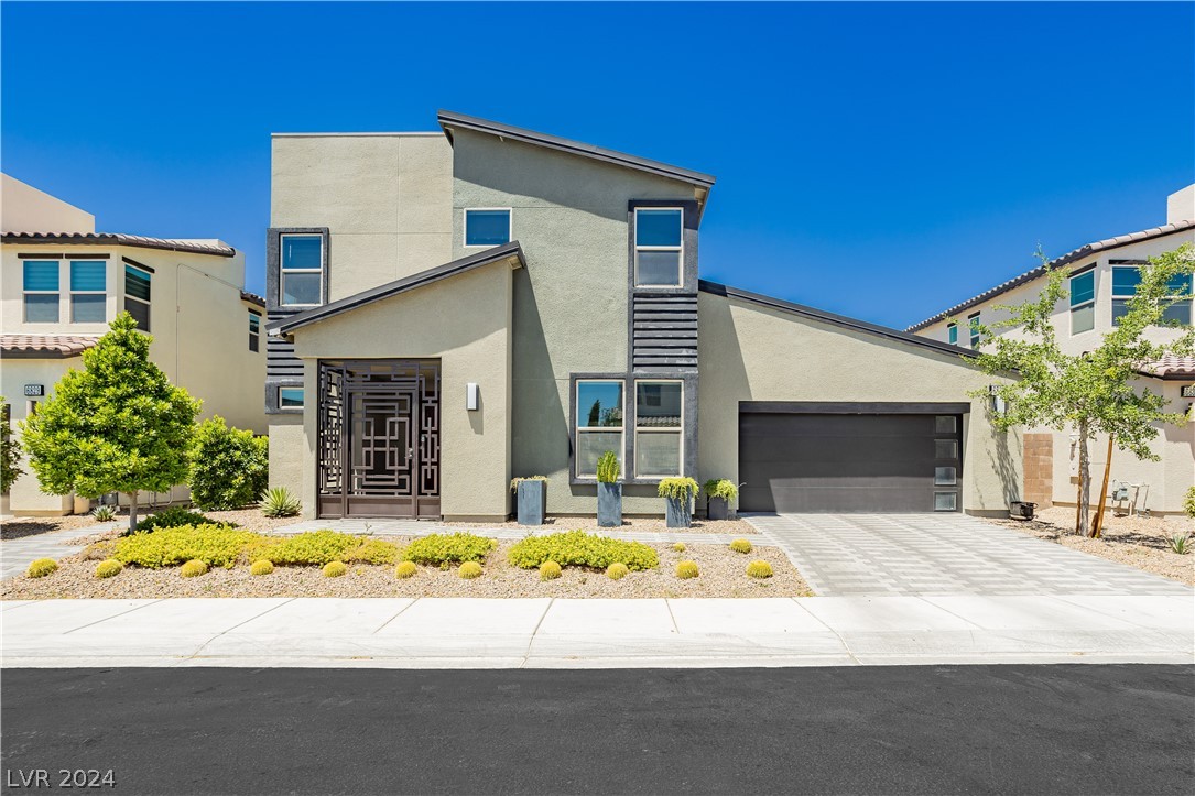 6833 Peakview Street