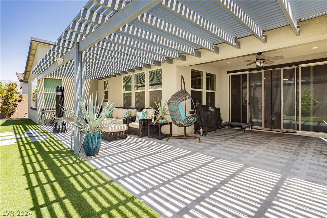 6833 Peakview Street