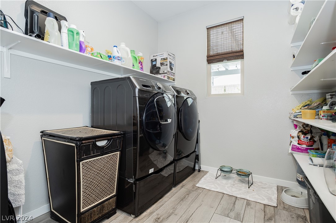 6833 Peakview Street