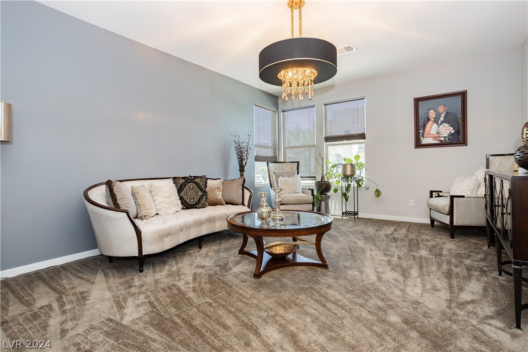 6833 Peakview Street