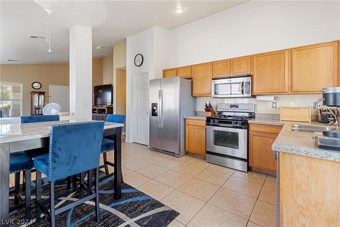 8508 Timber Pine Avenue