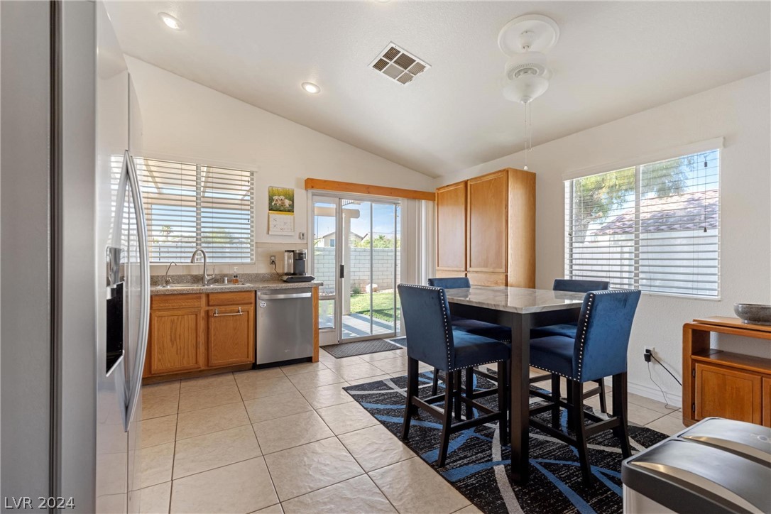 8508 Timber Pine Avenue