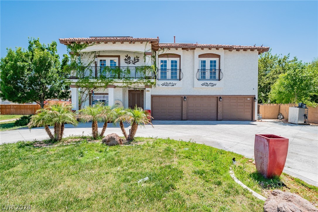 6513 West Tropical Parkway