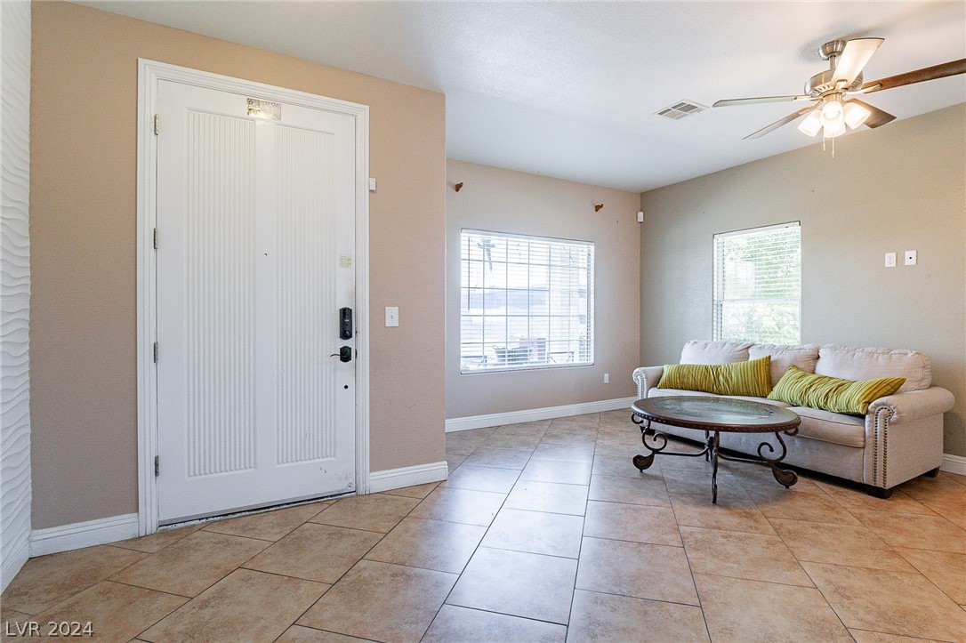 6513 West Tropical Parkway