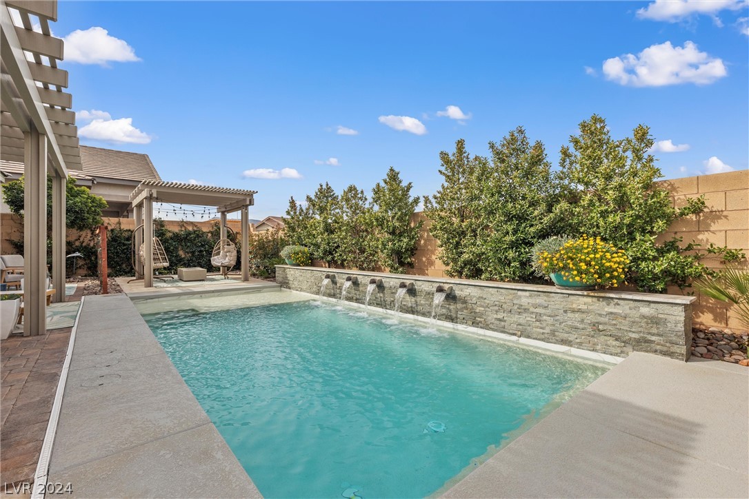 332 Cadence Vista Drive