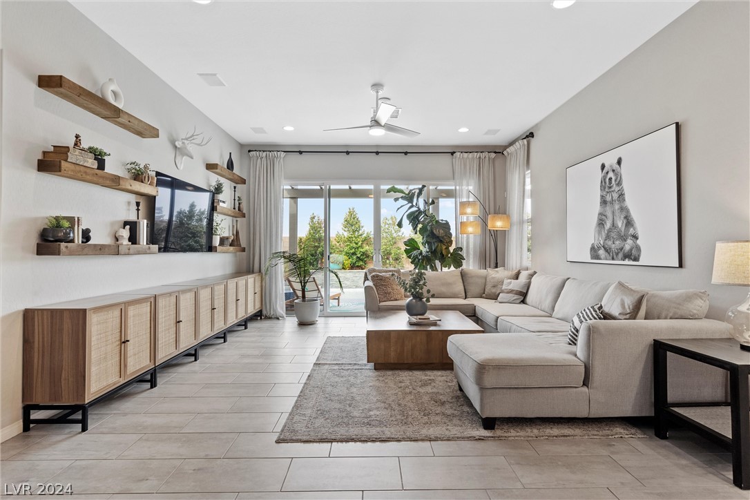 332 Cadence Vista Drive