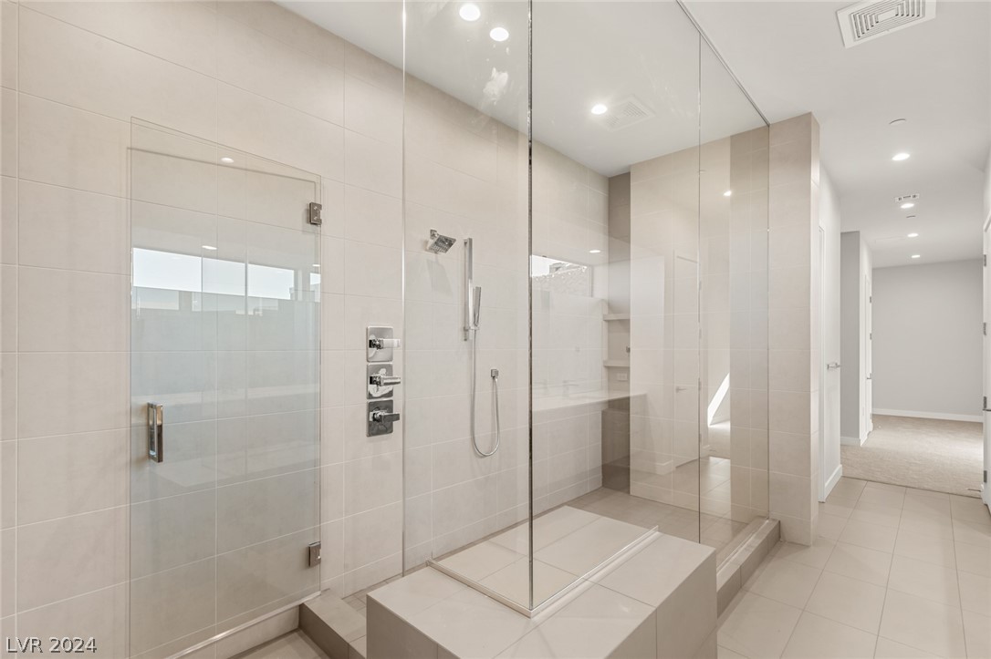 621 SLEEPING DRAGON Drive