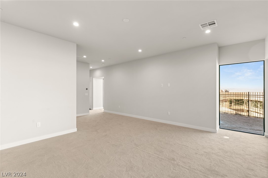 621 SLEEPING DRAGON Drive