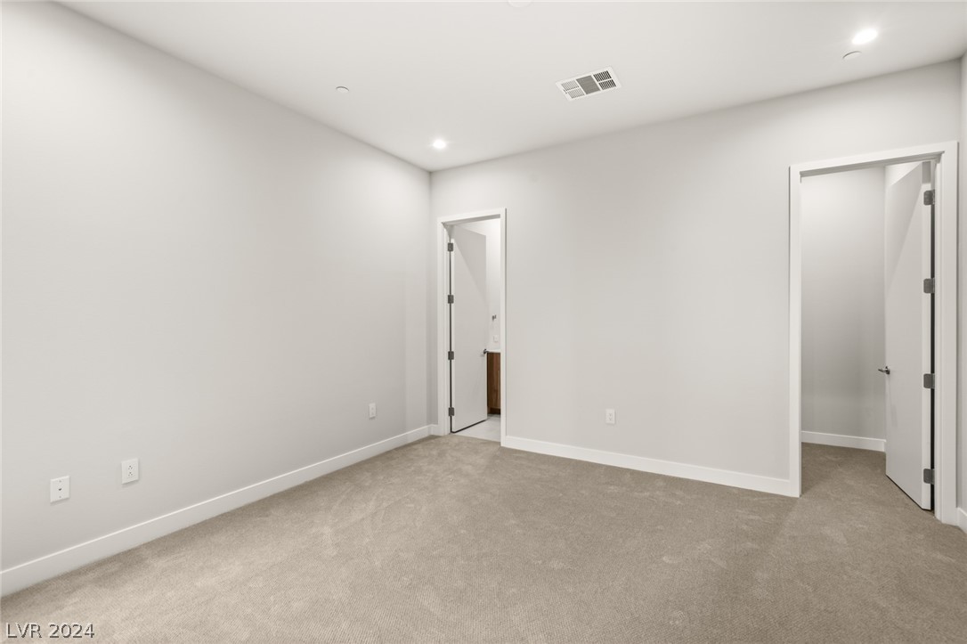 621 SLEEPING DRAGON Drive