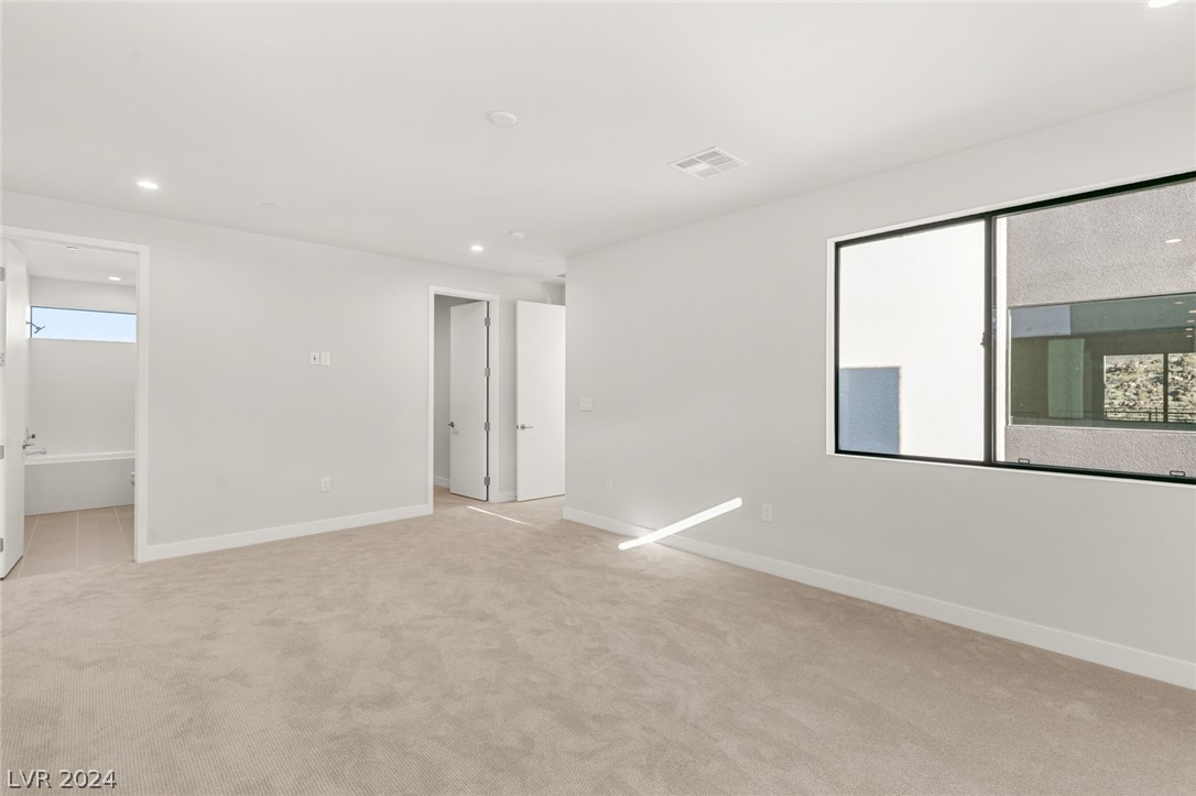 621 SLEEPING DRAGON Drive