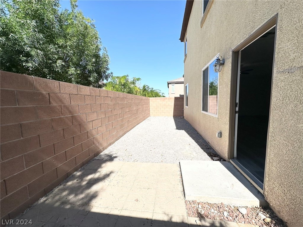 9328 Flowering Tulip Avenue