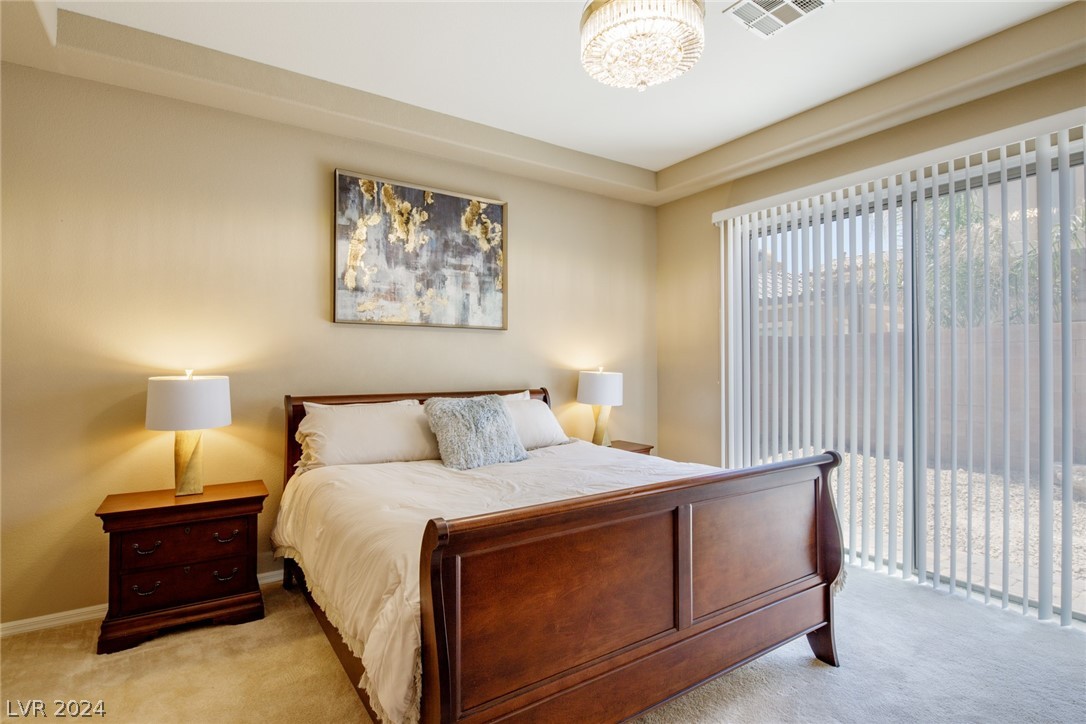 425 Via Stretto Avenue