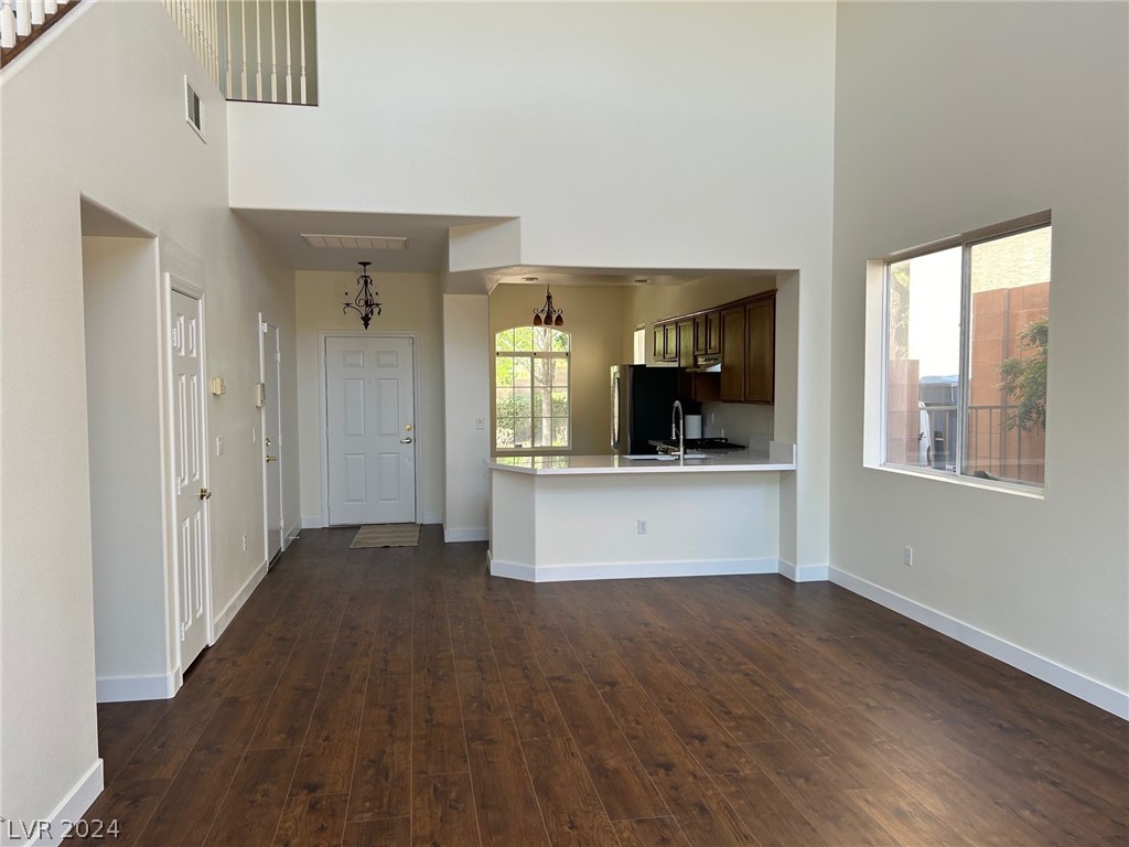 10878 Mallorca Street